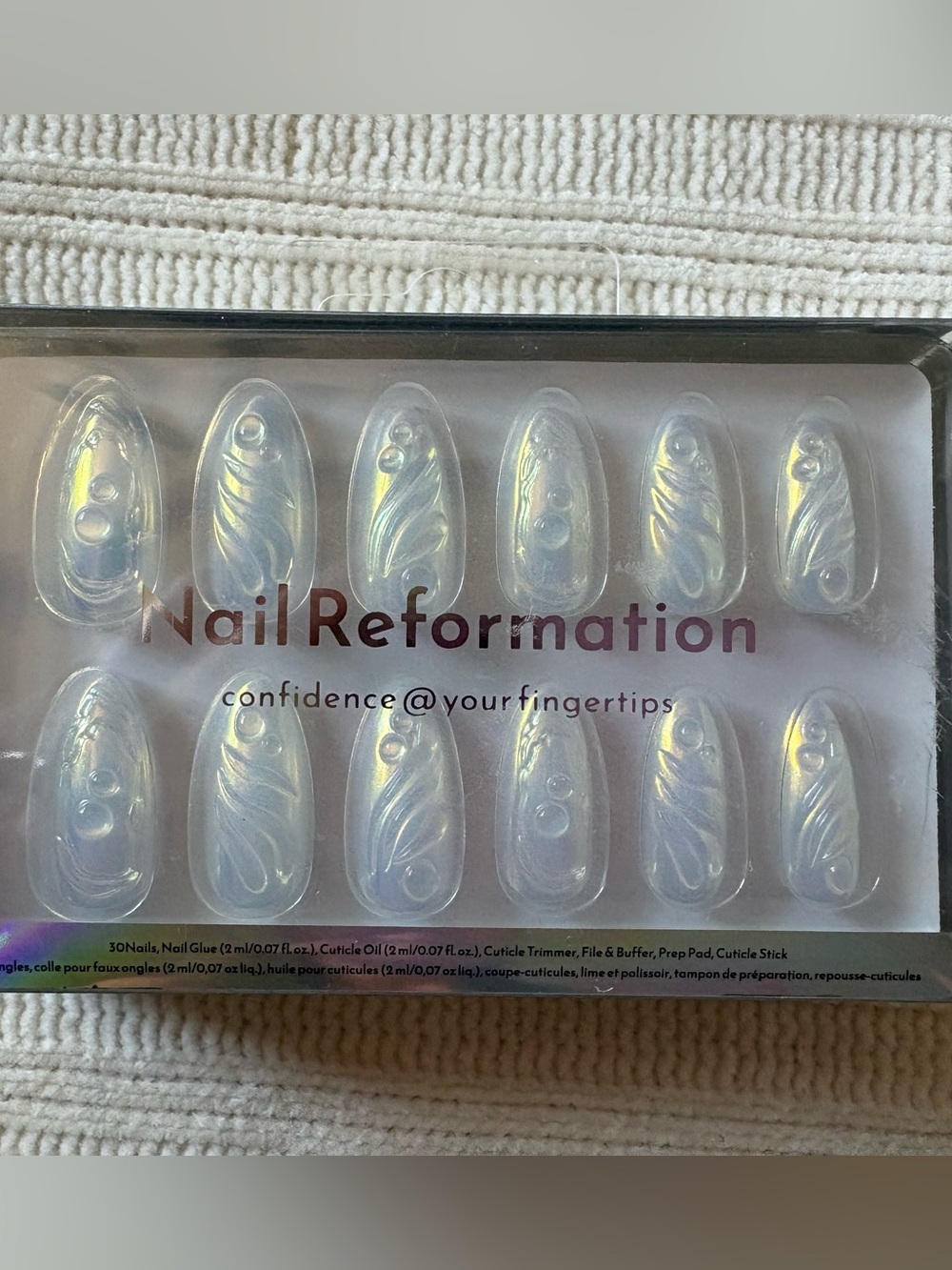 Nail Reformation Iridescent Pearl Water 3D Accent Press-On Nails